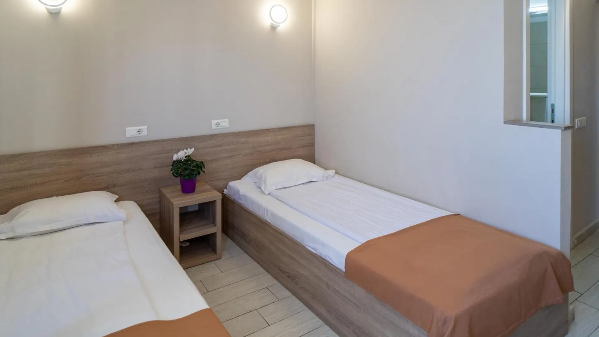 City Hotel Bucureşti